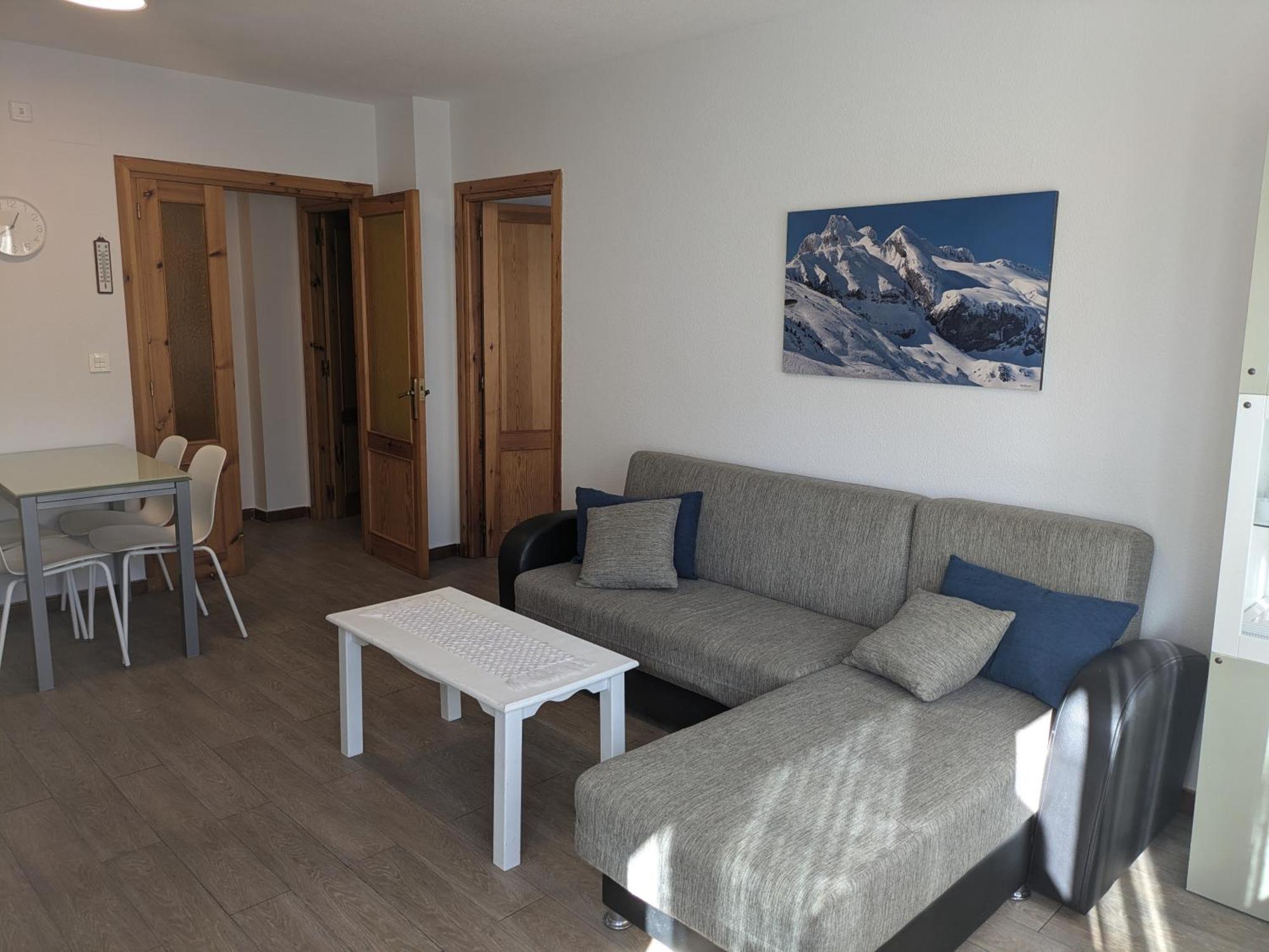 Apartment Tilero, Parking Incluido Jaca